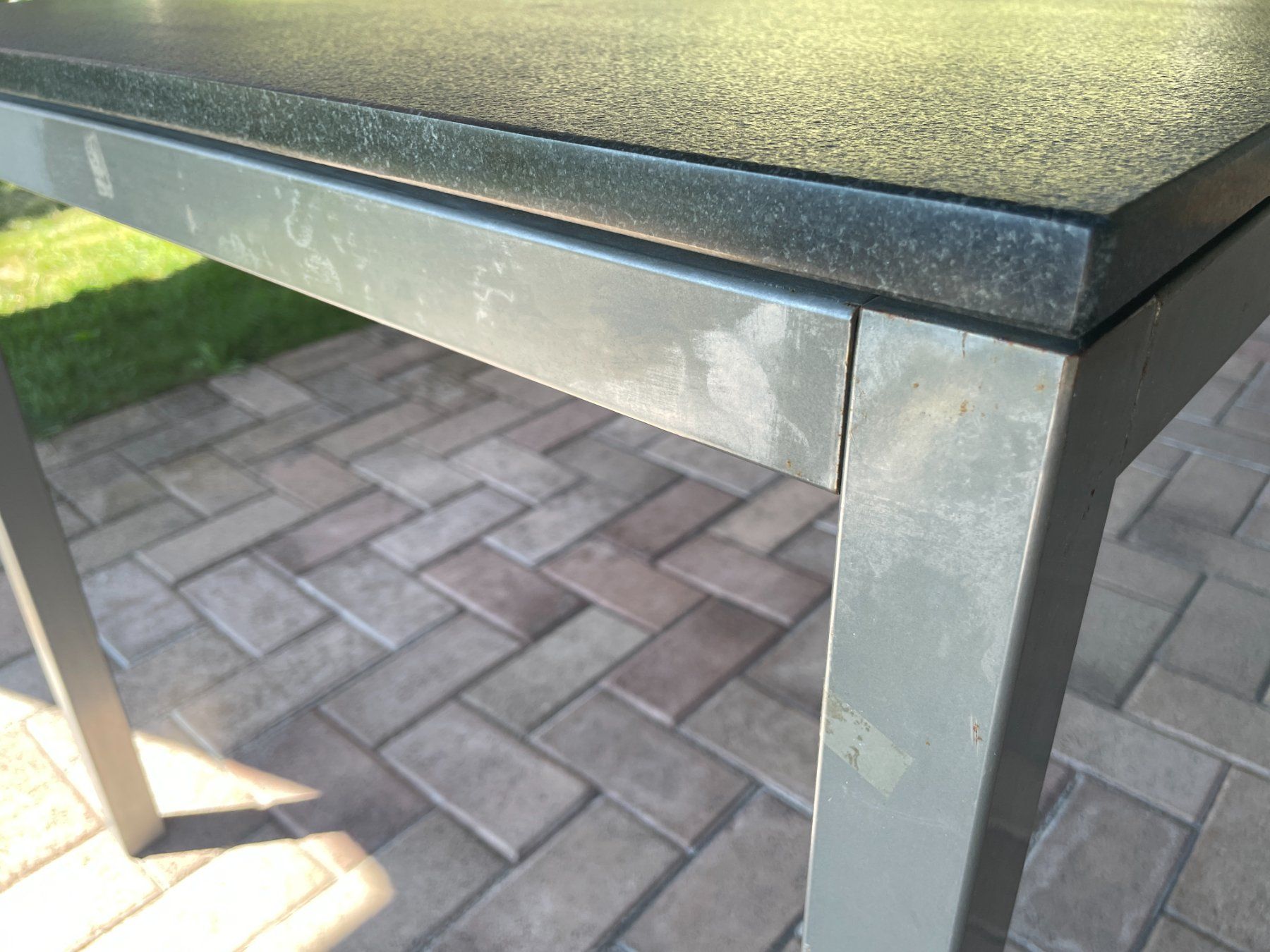 Tavoli: Granit-Tisch 140 x 80 cm – Usato da Schmerikon venduto da die_8b8m 4