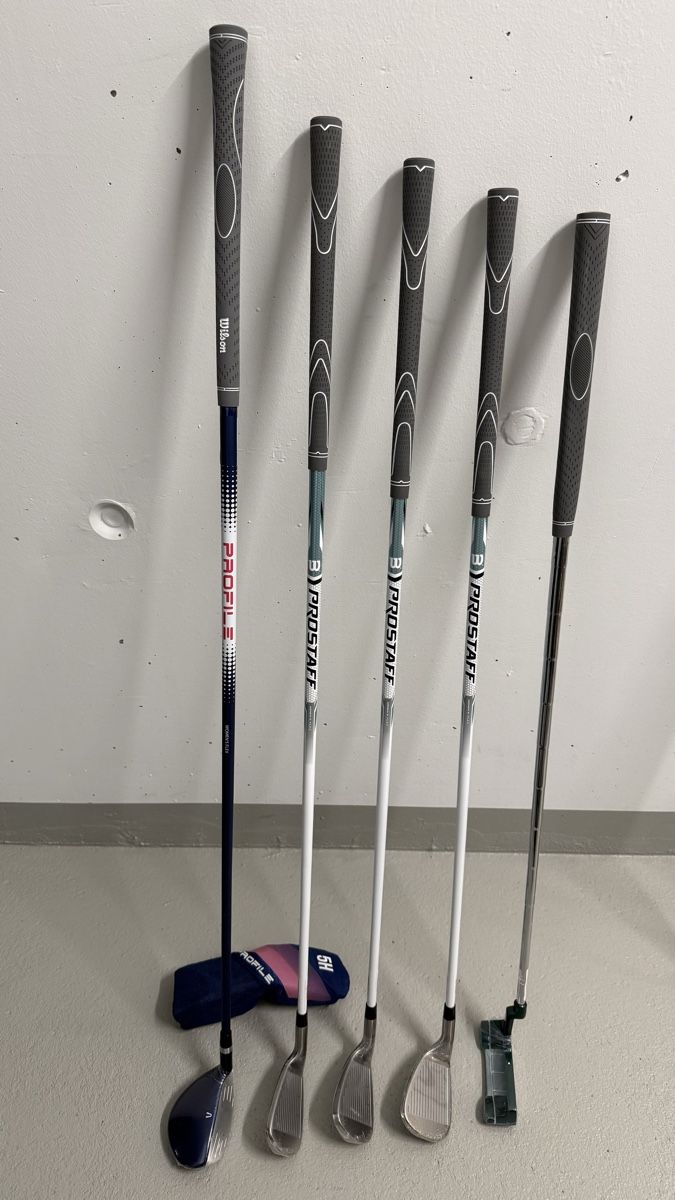 Wilson Mazze & Set: Wilson Damen Golfschläger Set Rechtshänder – Nuovo e nell'imballaggio originale da Köniz venduto da Rur1049