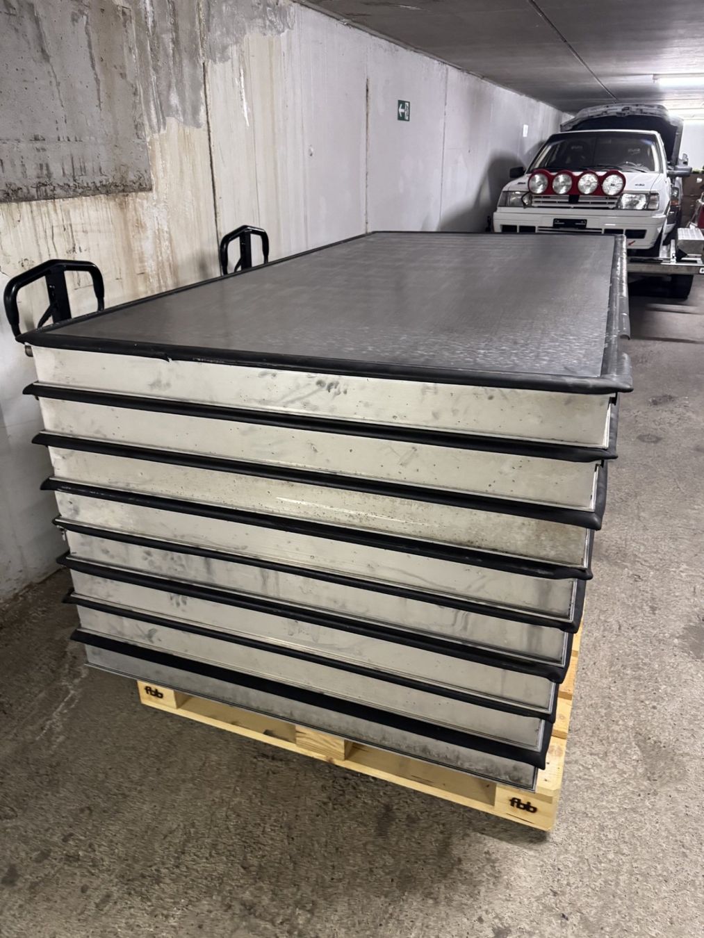 Dispositivi a energia solare: Thermische Solaranlage Flachkollektor Conergy – Usato da Sommeri venduto da Eico7