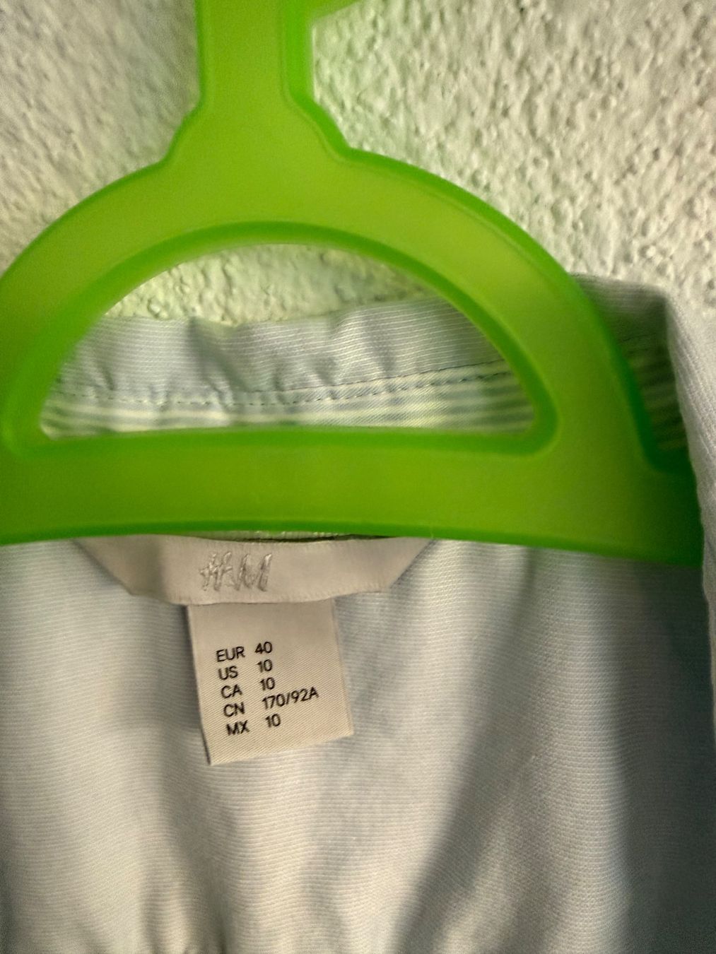 H&M Camicette: Bluse von H&M, Gr 40 – Usato da Zweisimmen venduto da Mousie 1