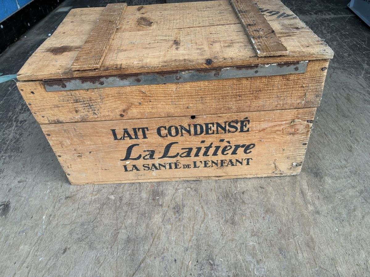 Caisses de transport: Ancienne caisse en bois – D'occasion à Les Bayards par Mutz51 2