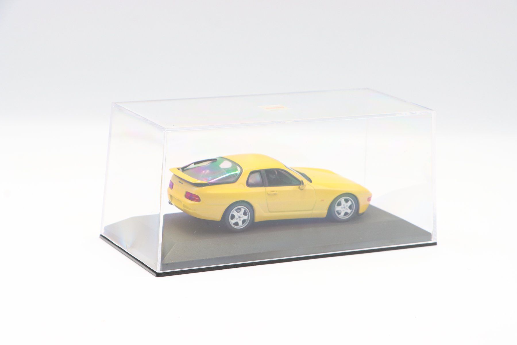 Porsche Modellautos: Porsche 968 CS 1994 1:43 Minichamps – Neu und originalverpackt aus Bühl b.Aarberg von modelldiecast 4