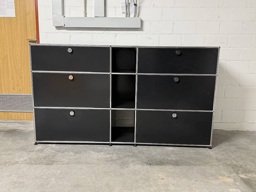 USM Cassettiere: USM Haller Sideboard Schwarz – Usato da Dietikon venduto da Kumar_Occasionen 1