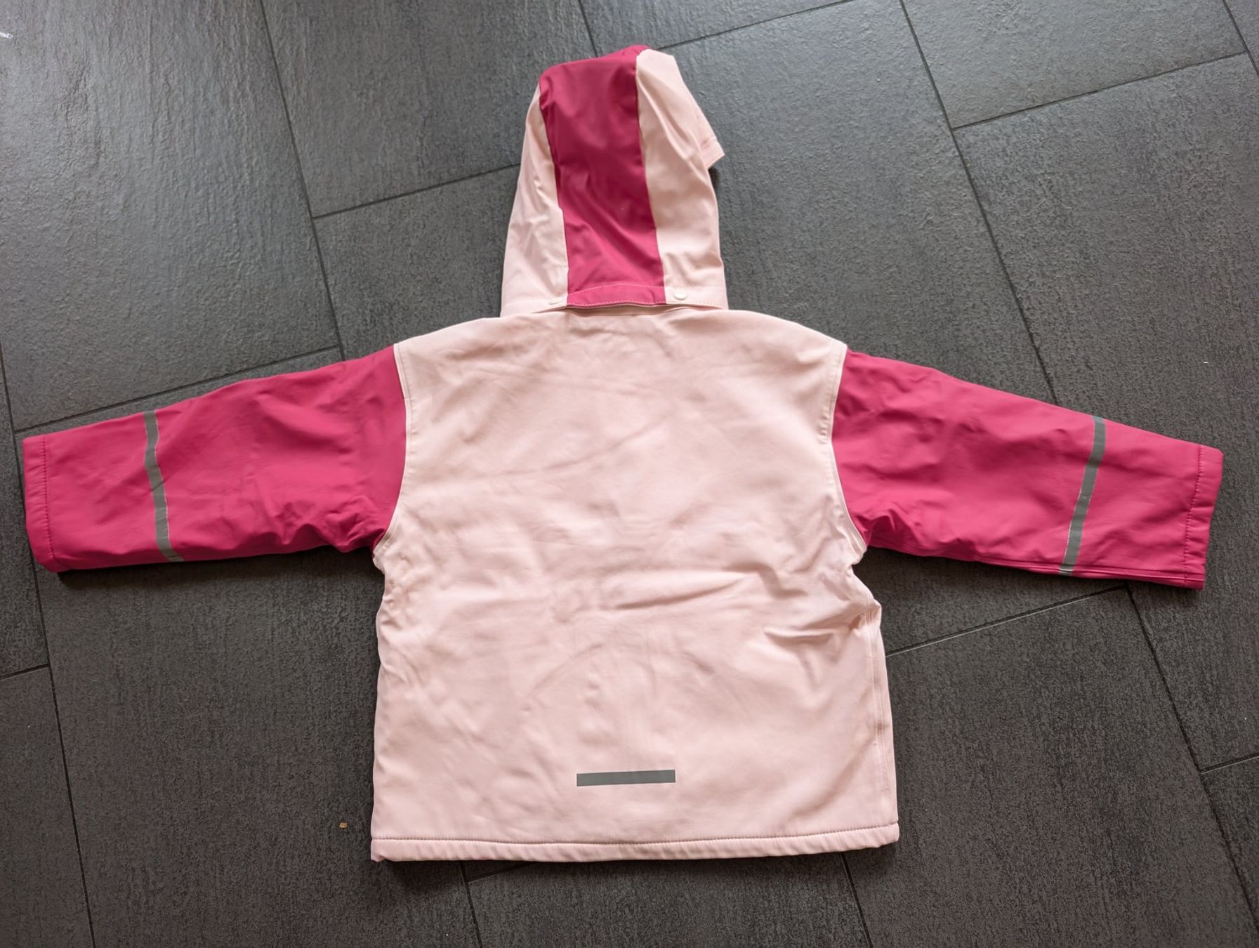 Jacken & Mäntel: Regenjacke Gr. 98 – Gebraucht aus Appenzell Enggenh. von vario414 1
