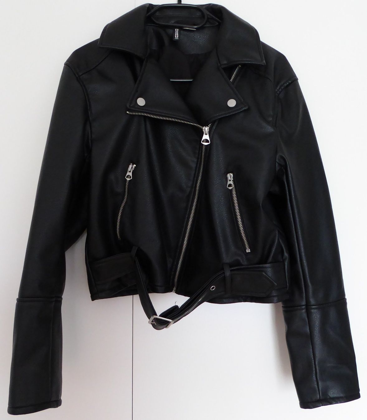 H&M Jacken: Bikerjacke H&M schwarz Grösse XS – Neu (gemäss Beschreibung) aus Entlebuch von roma6370
