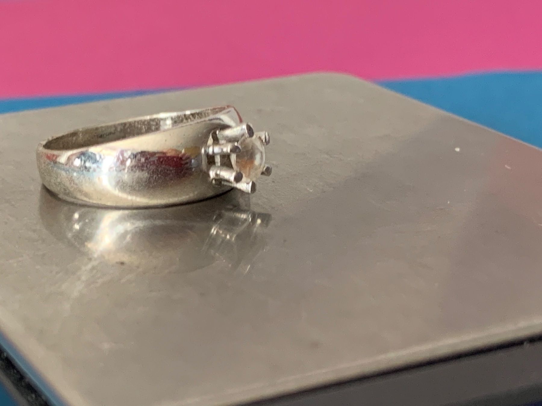Anelli: Silberring bauchige glitzerzarge(56) – Usato da Dittingen venduto da Bellevista 1