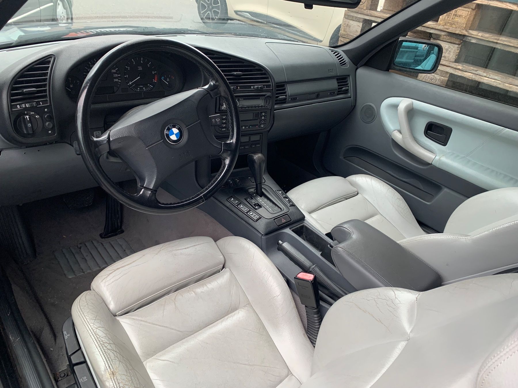 BMW Automobili: BMW E36 328i A Cabriolet, 112.000 km – Usato da Altendorf venduto da Saqipi91 5
