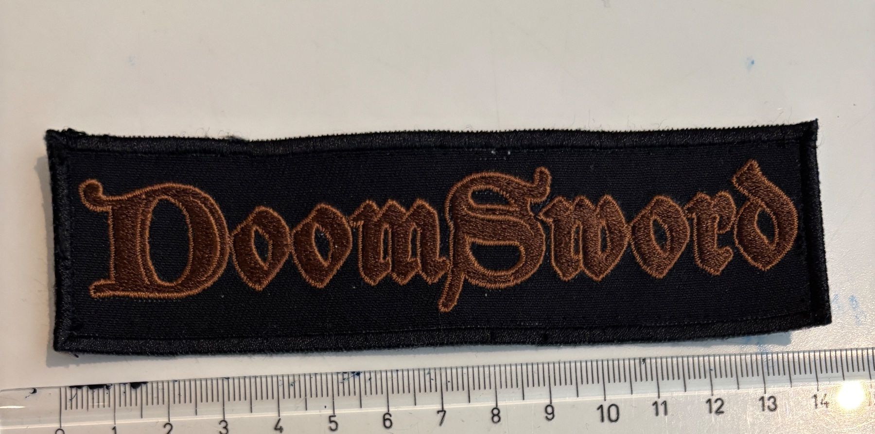 Toppe: DOOMSWORD Patch Aufnäher Heavy Metal Doom Metal – Usato da Egg b. Zürich venduto da superman1975