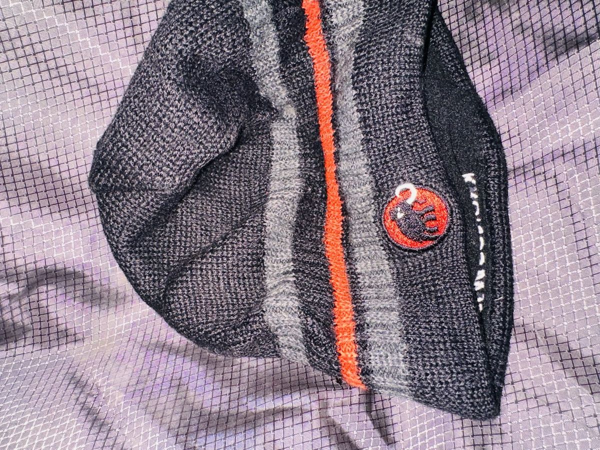 Mammut Autres vêtements & accessoires: Mammut Mütze – D'occasion à Kriens par Ileriadiamore