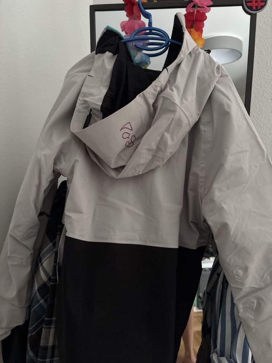 Jacken: ThirtyTwo Fava Jacket – Gebraucht aus Aubonne von ann_wz55 1