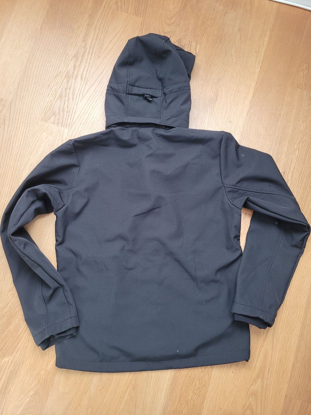 CMP Giacche: Softshell Jacke schwarz CMP, Grössse 50 – Usato da Utzenstorf venduto da Amana 1