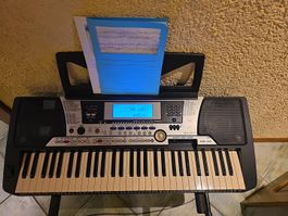 Piano Yamaha PSR-550