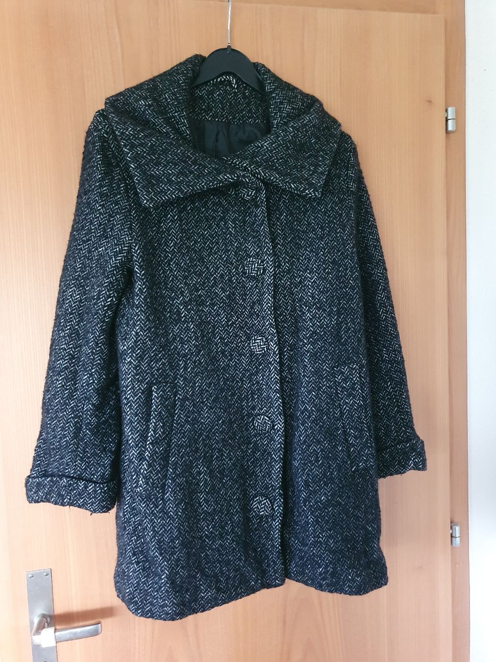Cappotti: Wollmantel (Frühling/Herbst), grau – Usato da Seuzach venduto da man_w2dj