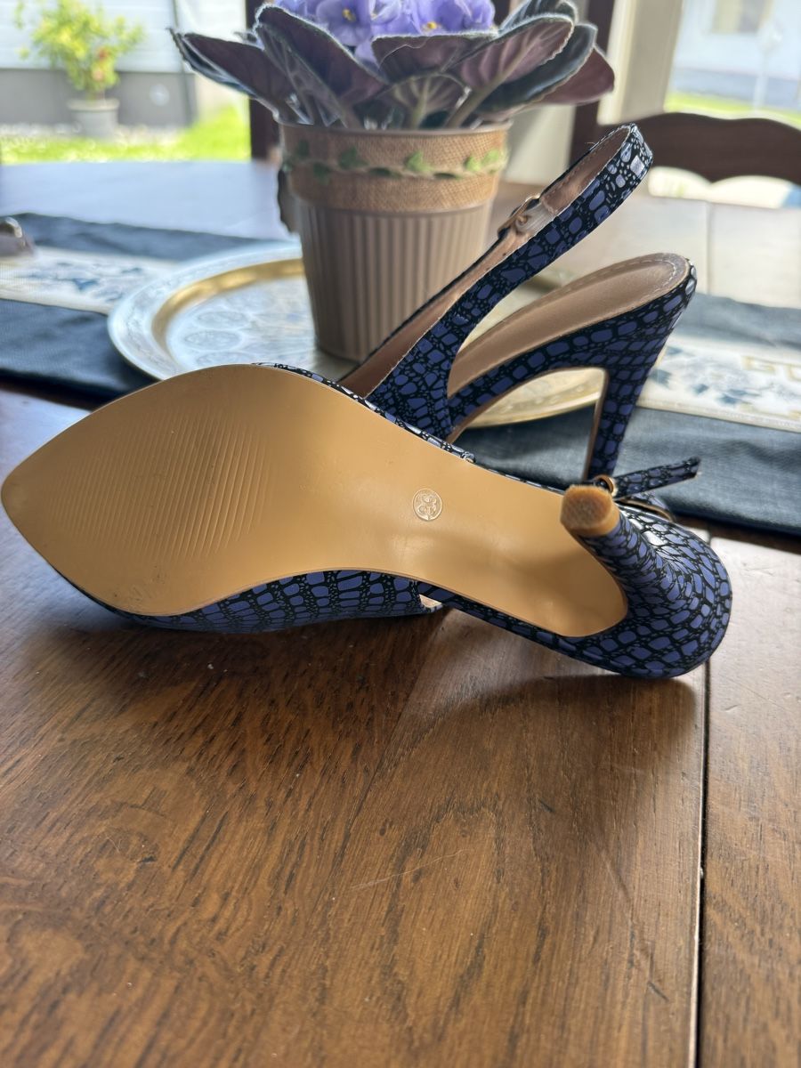 Scarpe da donna: Escarpins élégants bleu, motif serpent  – Nuovo e nell'imballaggio originale da Lausanne venduto da Doudoutze 3