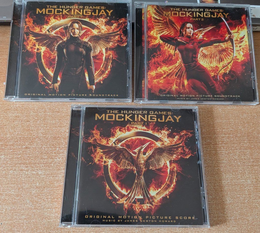 CD: Bandes originales Hunger Games Mockingjay, 3 CD – Usato da Cernier venduto da Poussetofiol