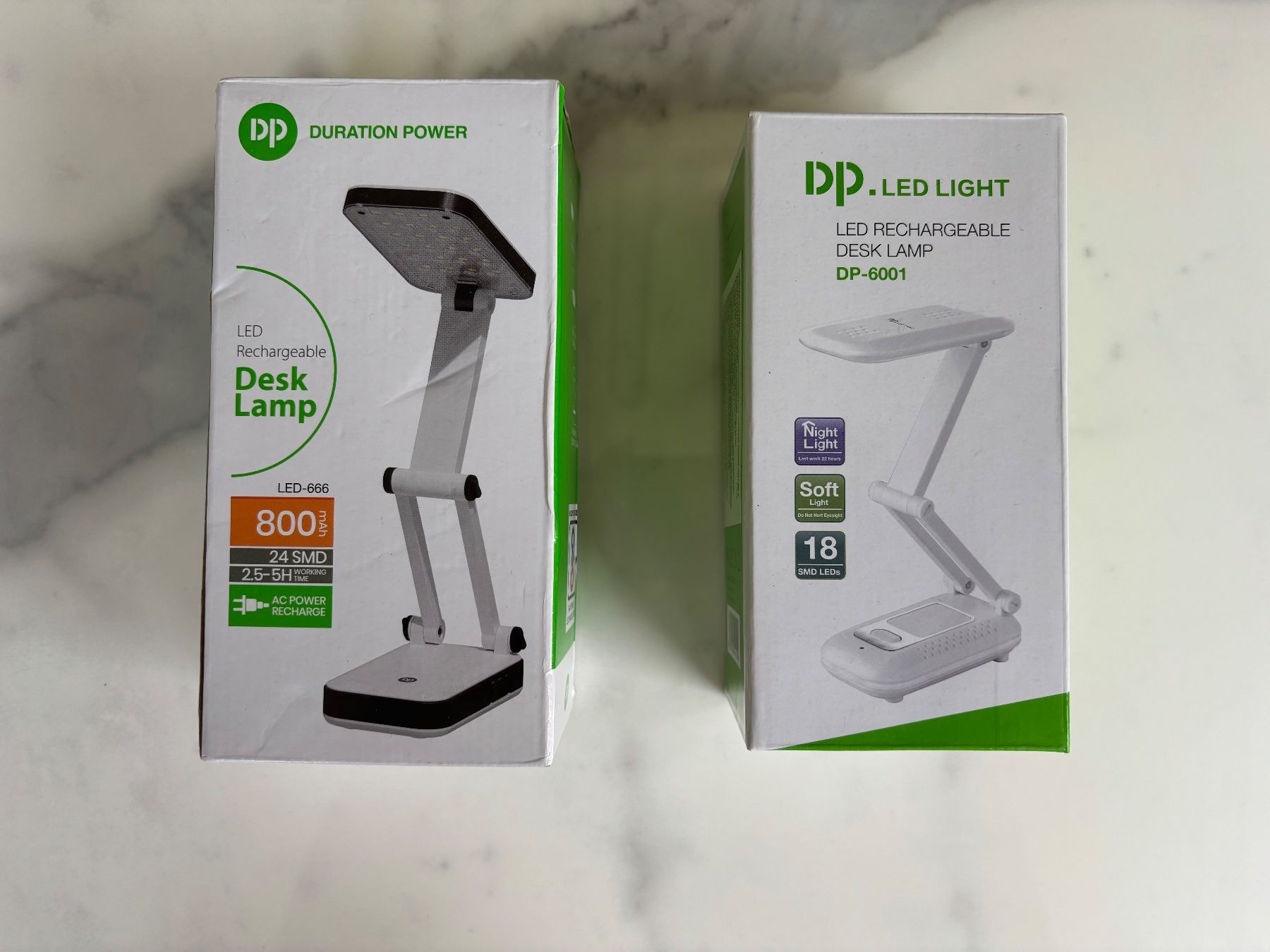 Lampade: 2 Dp LED Tischlampen neu – Nuovo e nell'imballaggio originale da Lausen venduto da Swissart123
