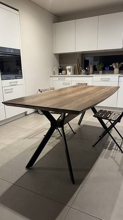 Tables: Holztisch – D'occasion à Baden par ali_kx85