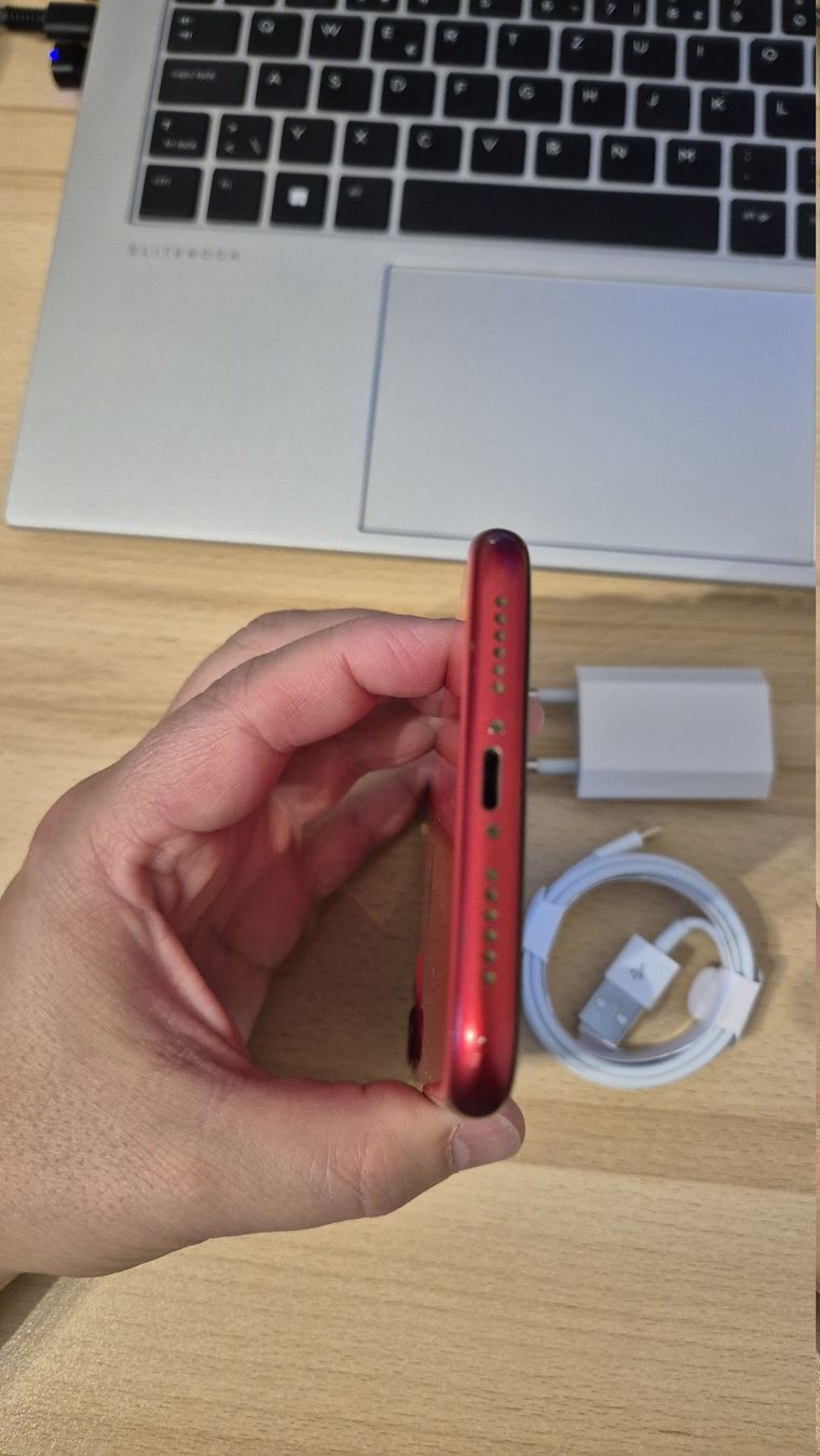 Apple Telefoni cellulari / Smartphones: iPhone 11 64GB Red 2912 – Usato da Münchenbuchsee venduto da MV_Solutions 4