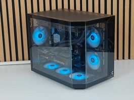 Gaming PC (Ryzen 7 9800X3D + 32GB + 2TB + RTX 5070) Garantie