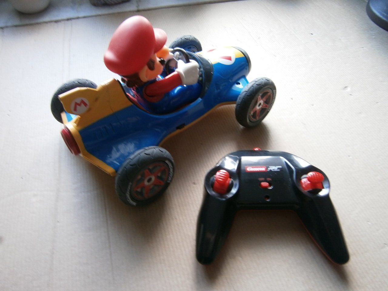 Carrera Giocattoli: Super Mario Auto mit Controler – Usato da Pratteln venduto da 66werni 1