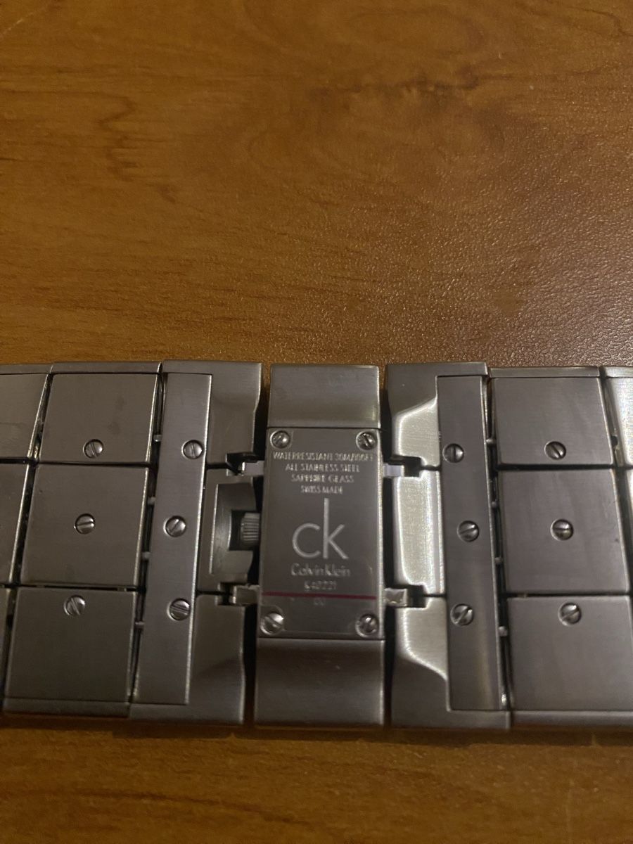 Calvin Klein Montres: Montre Calvin Klein Bracelet – D'occasion à Thônex par kar_kh5d 6
