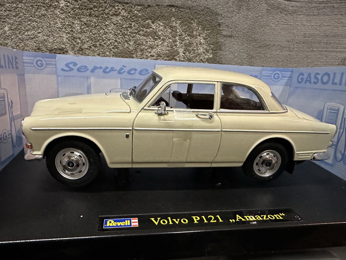 Revell Modellini d'auto: Volvo p121 Amazon revell – Nuovo (secondo la descrizione) da Reinach AG venduto da rares75 1