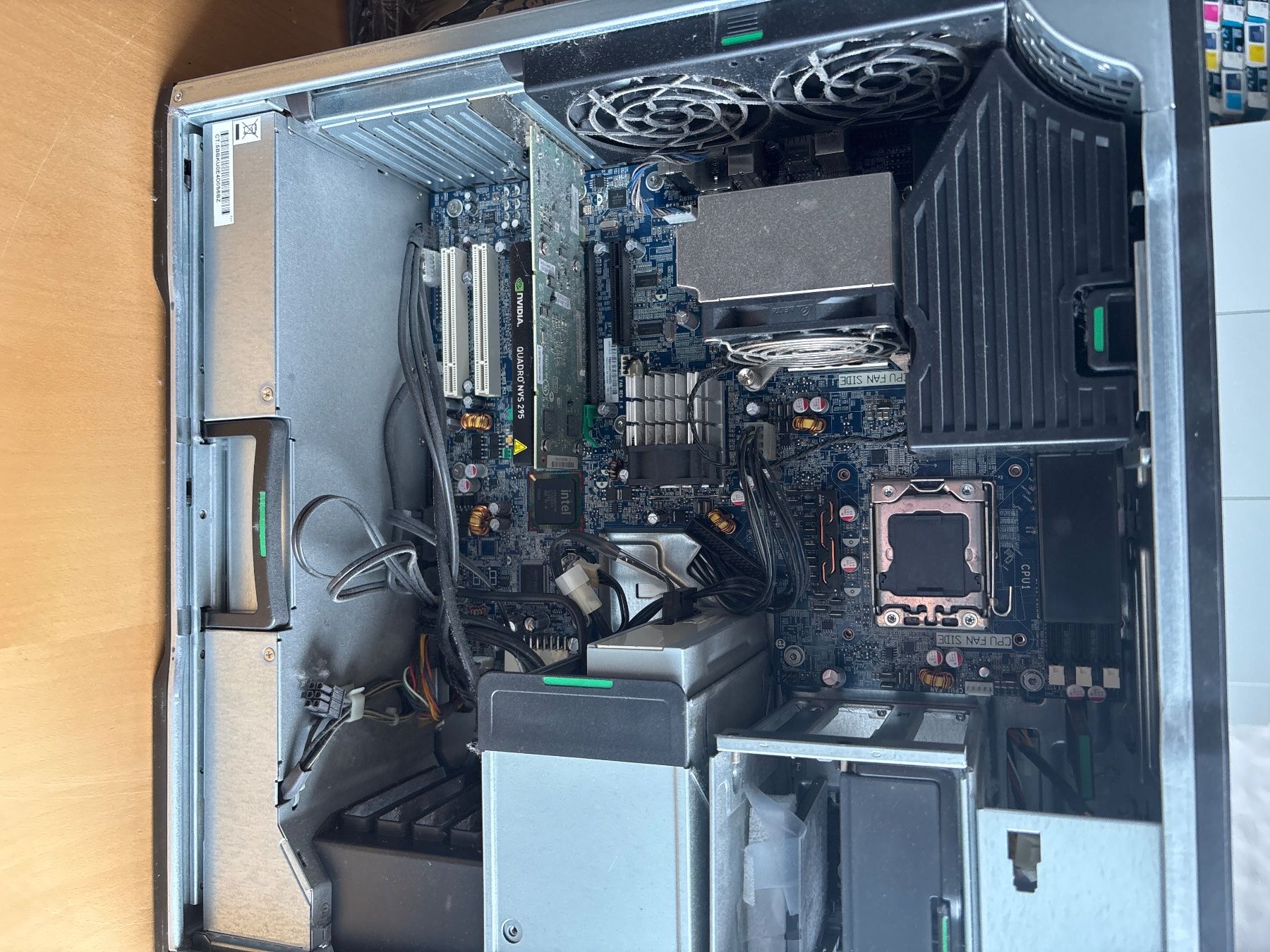 Hewlett Packard PC: HP Z600 Workstation Intel Xeon - Top Zustand! – Usato da Kaiserstuhl AG venduto da mar_5k9x 6