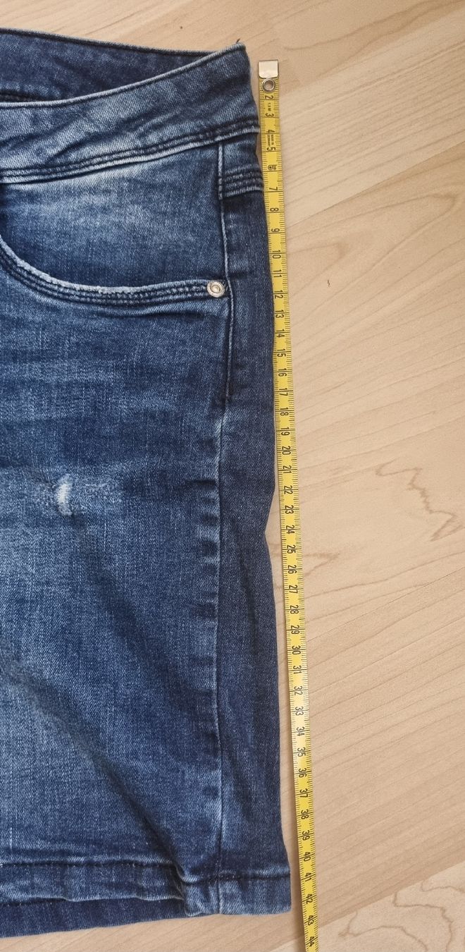C&A Hosen: Kurze Jeanshose/Shorts blau – Gebraucht aus Hünenberg von mel__ 2