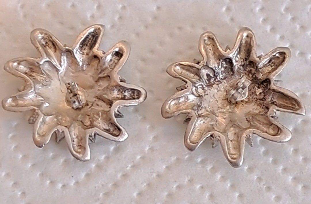 Boucles d'oreille: Boucle d oreille edelweiss 925 – D'occasion à Biel/Bienne par raf_2yqq 1