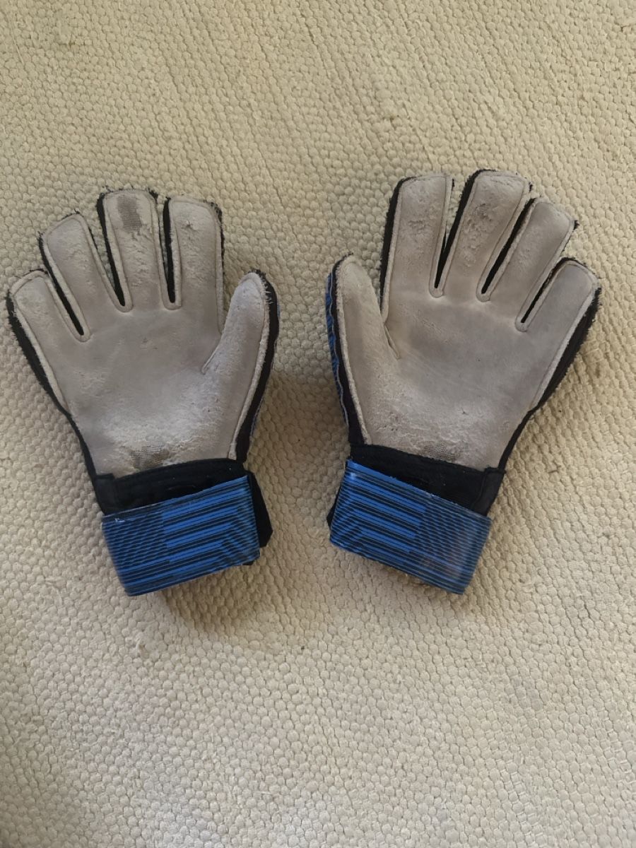 Jako Gants: Fussball Torwarthandschuhe JAKO – D'occasion à Lützelflüh-Goldb par ama_l2lp 3