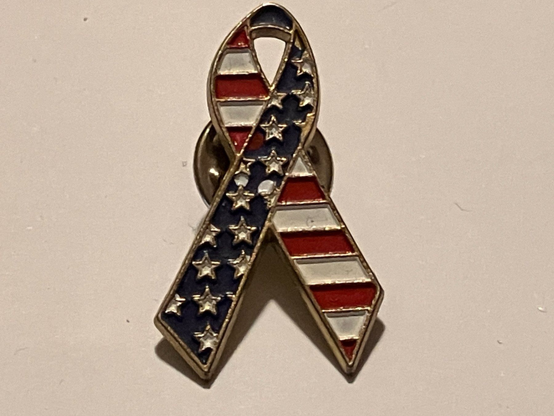 Plaketten & Abzeichen: 1 Pin USA Schlaufe – Gebraucht aus Basel von djwwpp