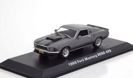 Ford Mustang Boss 429 1969 grau met. / schwarz "Film John