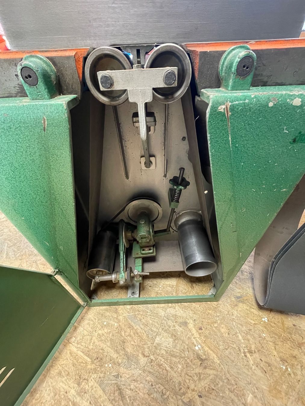 Schleifen & Polieren: Bandschleifmaschine  Olimpia 400 V – Gebraucht aus Luzern von Halminator 4