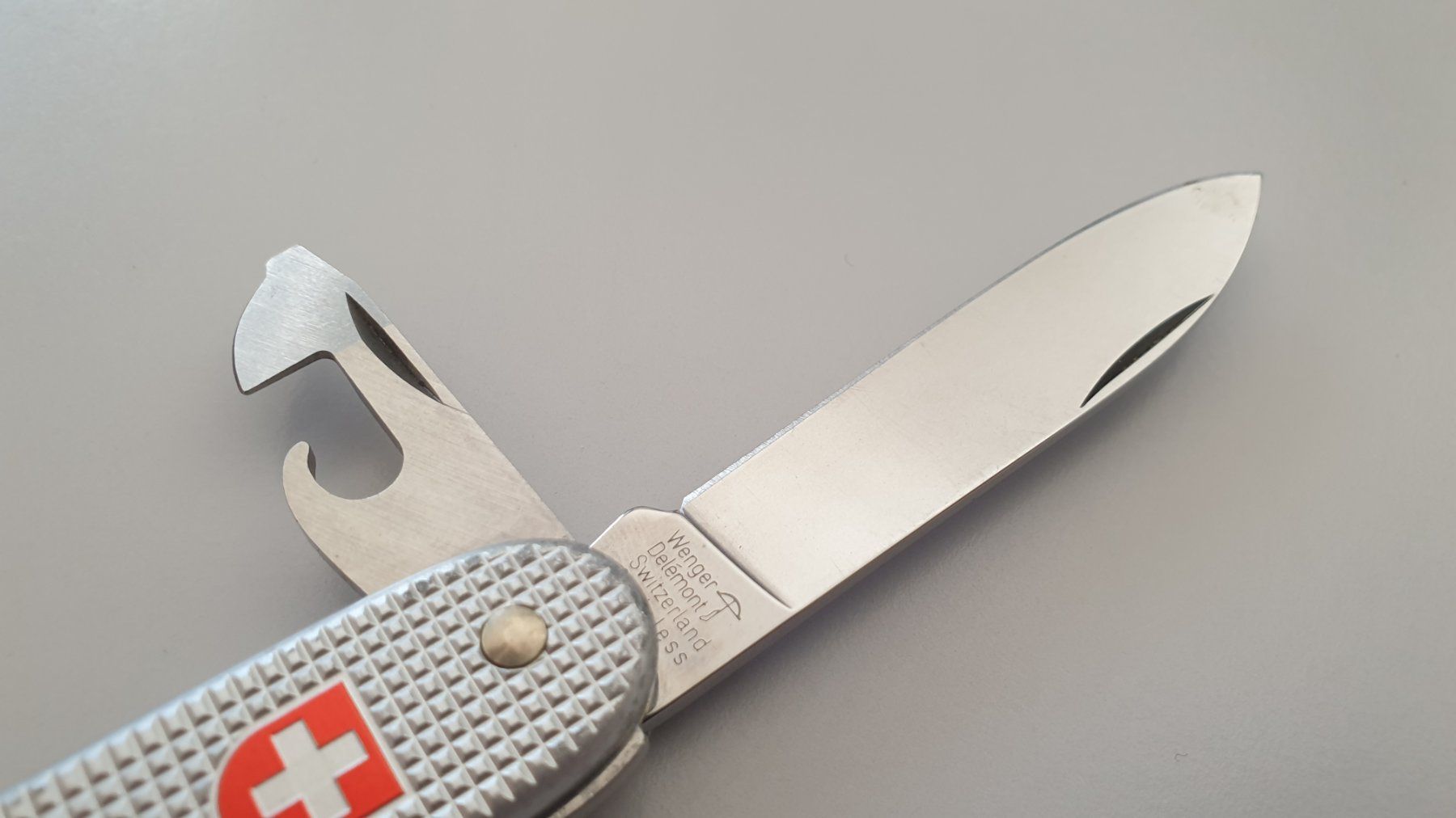 Wenger Coltelli tascabile: 90 Wenger Militar Alox Sackmesser – Usato da Val D Illiez venduto da SnowRoof 2