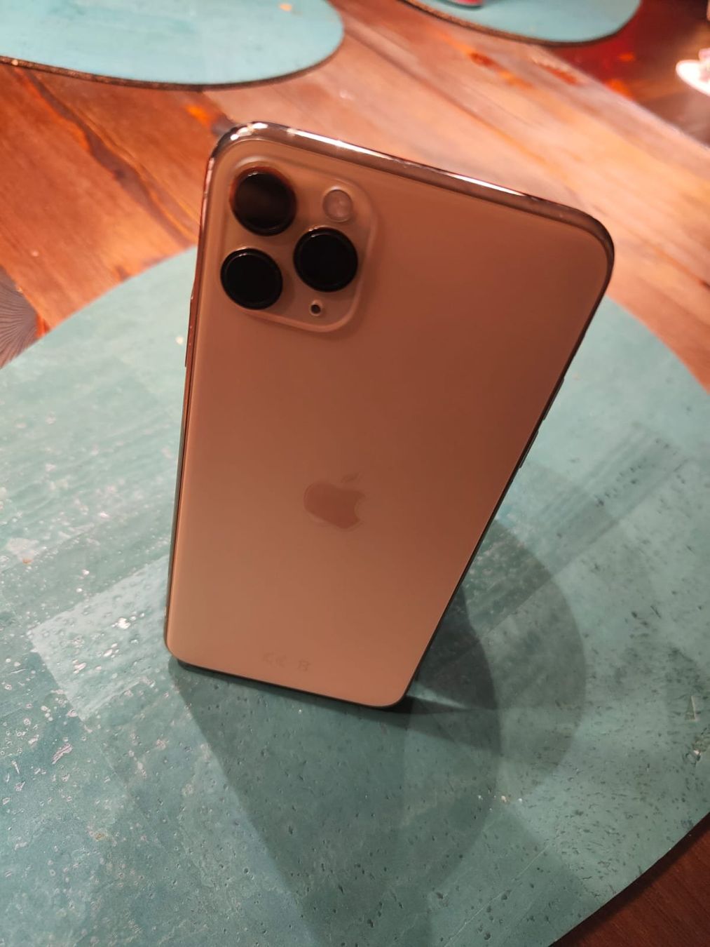 Apple Handys / Smartphones: iPhone 11 pro max 256gb gold – Gebraucht aus Wetzikon ZH von  1
