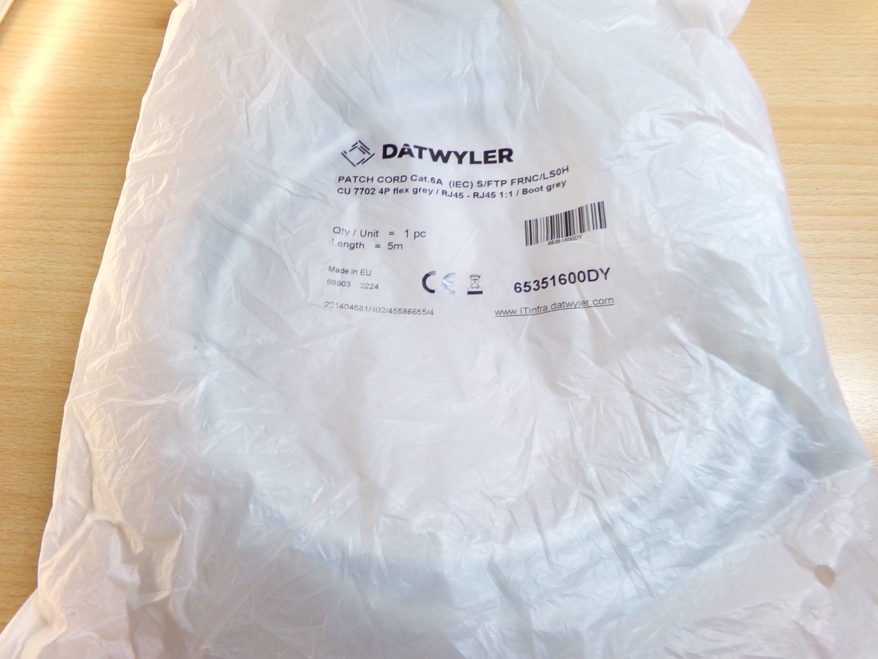 Dätwyler Kabel: Patchkabel Cat 6a grau 5m – Neu und originalverpackt aus Hombrechtikon von HaGeKa50 1