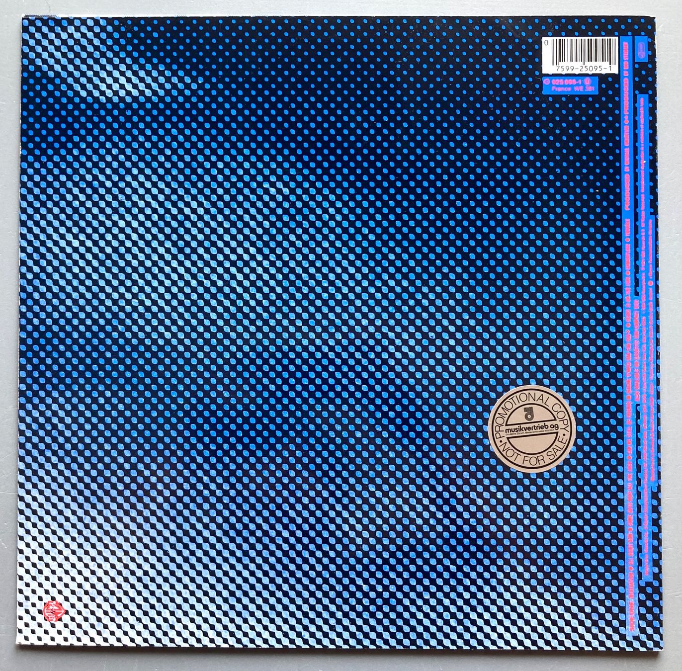 Vinyles: ROD STEWART - CAMOUFLAGE – D'occasion à Poliez-Pittet par Newtown-Records 1