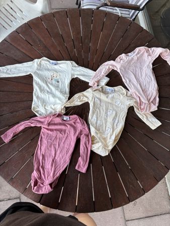 Baby Bodys Langarm Grösse 80 ungetragen! 4 Stk.