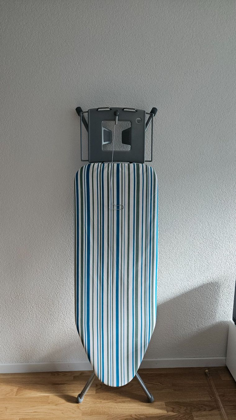 Planches à repasser: Bügelbrett neu – Neuf (Voir description) à Thun par parkmaster3004