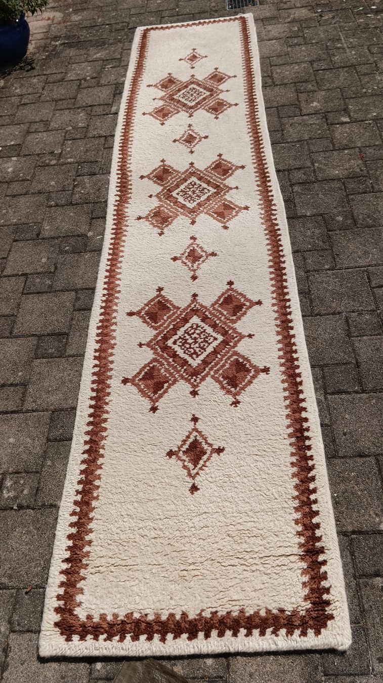 Teppiche: Teppich handgeknüpft – Gebraucht aus Seengen von 5617Tennwil
