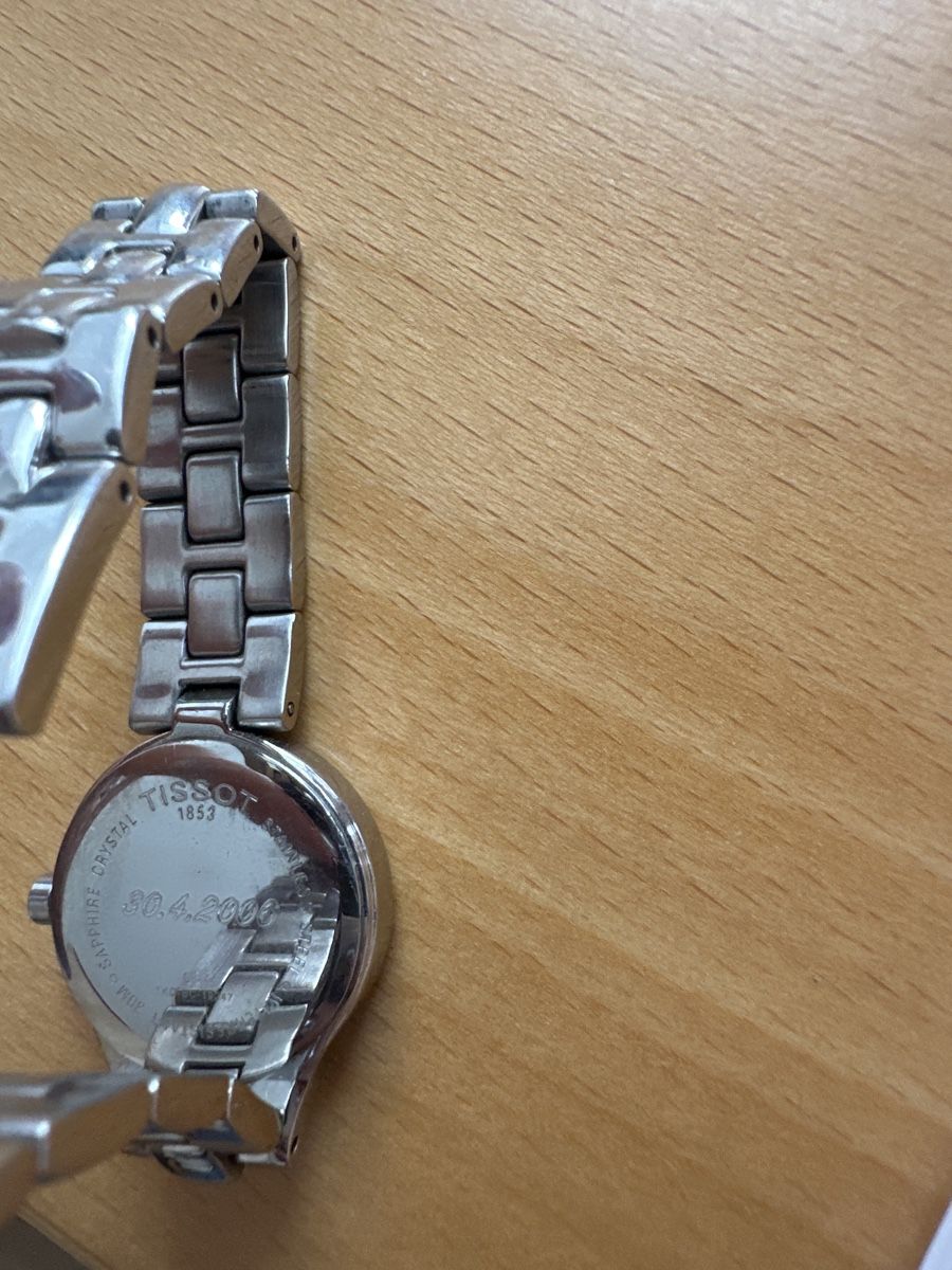 Armbänder & -reifen: Tissot Armbanduhr Damen – Gebraucht aus Ermatingen von Alina.W 2
