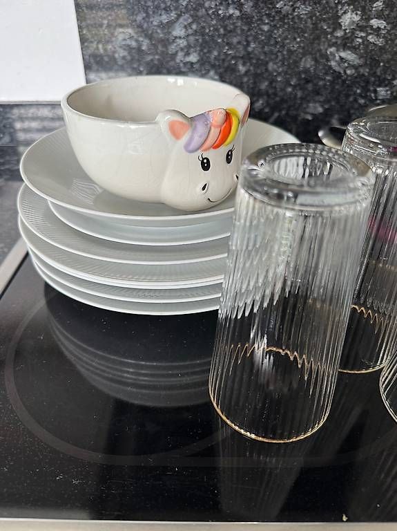 Assiettes: Teller und Gläser  – D'occasion à St. Gallen par eda_zbp9 1