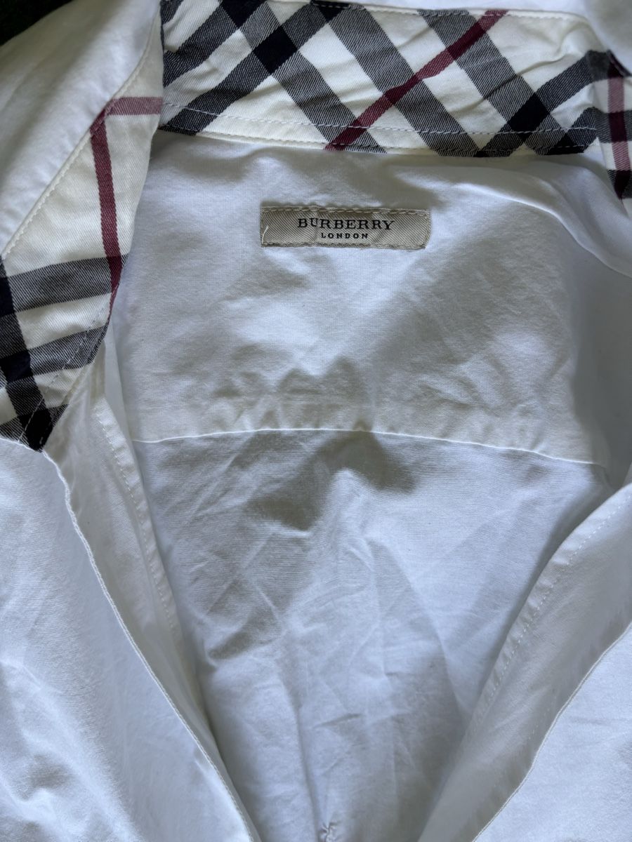 Burberry Lots de vêtements: BURBERRY Bluse mit Rock Gr.S – D'occasion à Zug par Biki72 2