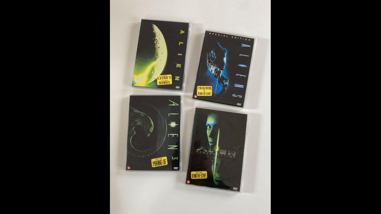 Tutti i DVDs: Coffret DVD "Alien Legacy" 20ème Anniversaire - DVD – Usato da Bassecourt venduto da CALUMET-X 4