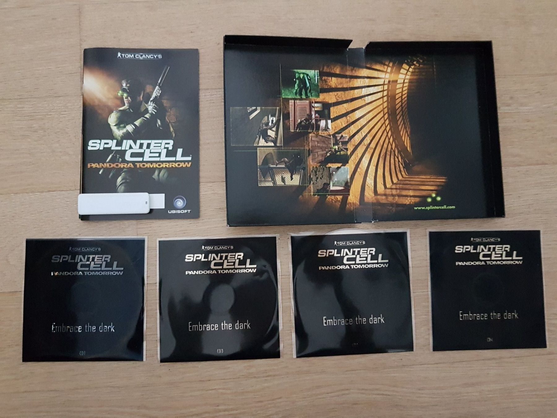 Giochi: Spinter Cell: Pandora Tomorrow 4 CD - PC – Usato da Carouge GE venduto da Franllo 2