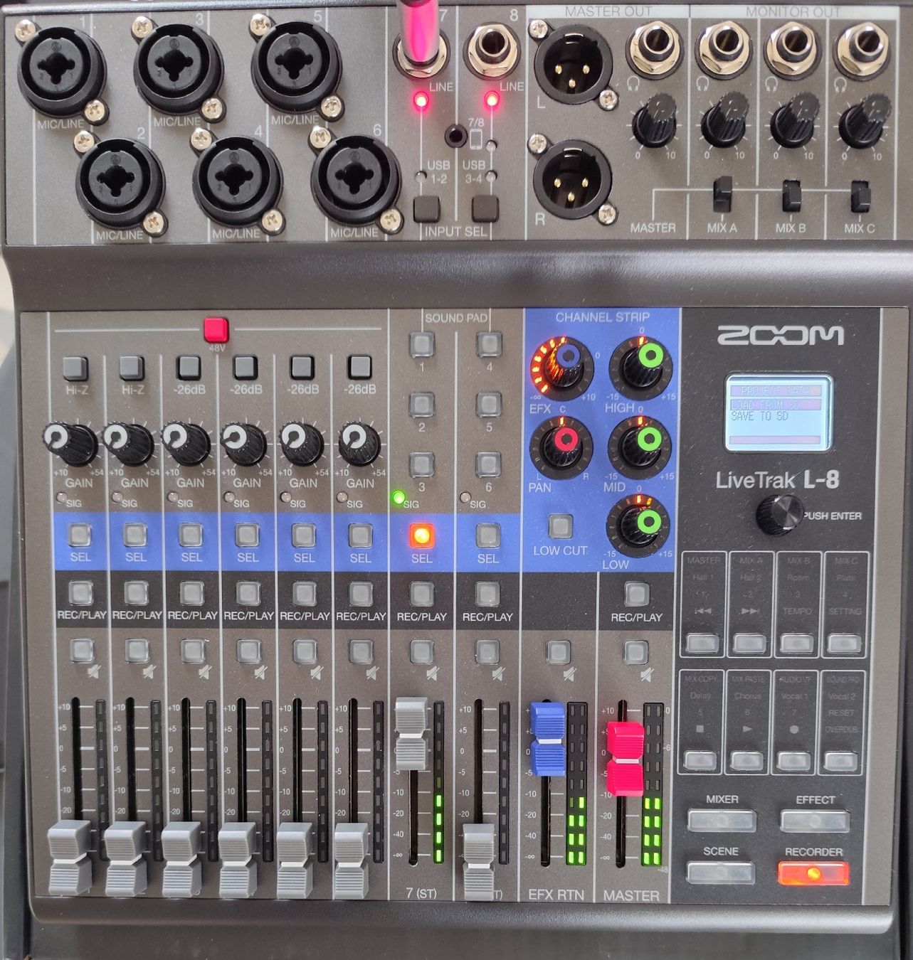 Zoom Registratori: Zoom Livetrak L-8 – Usato da Wallisellen venduto da ale_hk5p