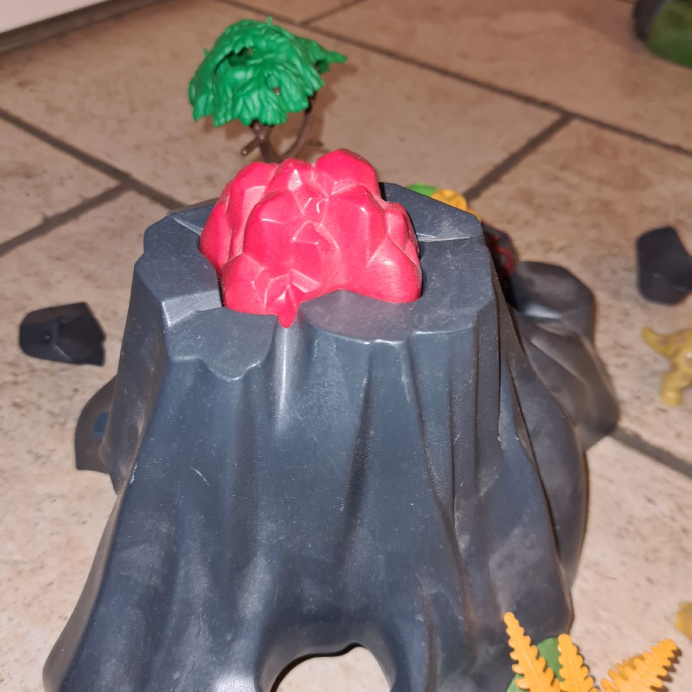 Playmobil Giocattoli: Playmobil Vulkanausbruch Dinosaurier – Usato da Niederglatt ZH venduto da Conucci