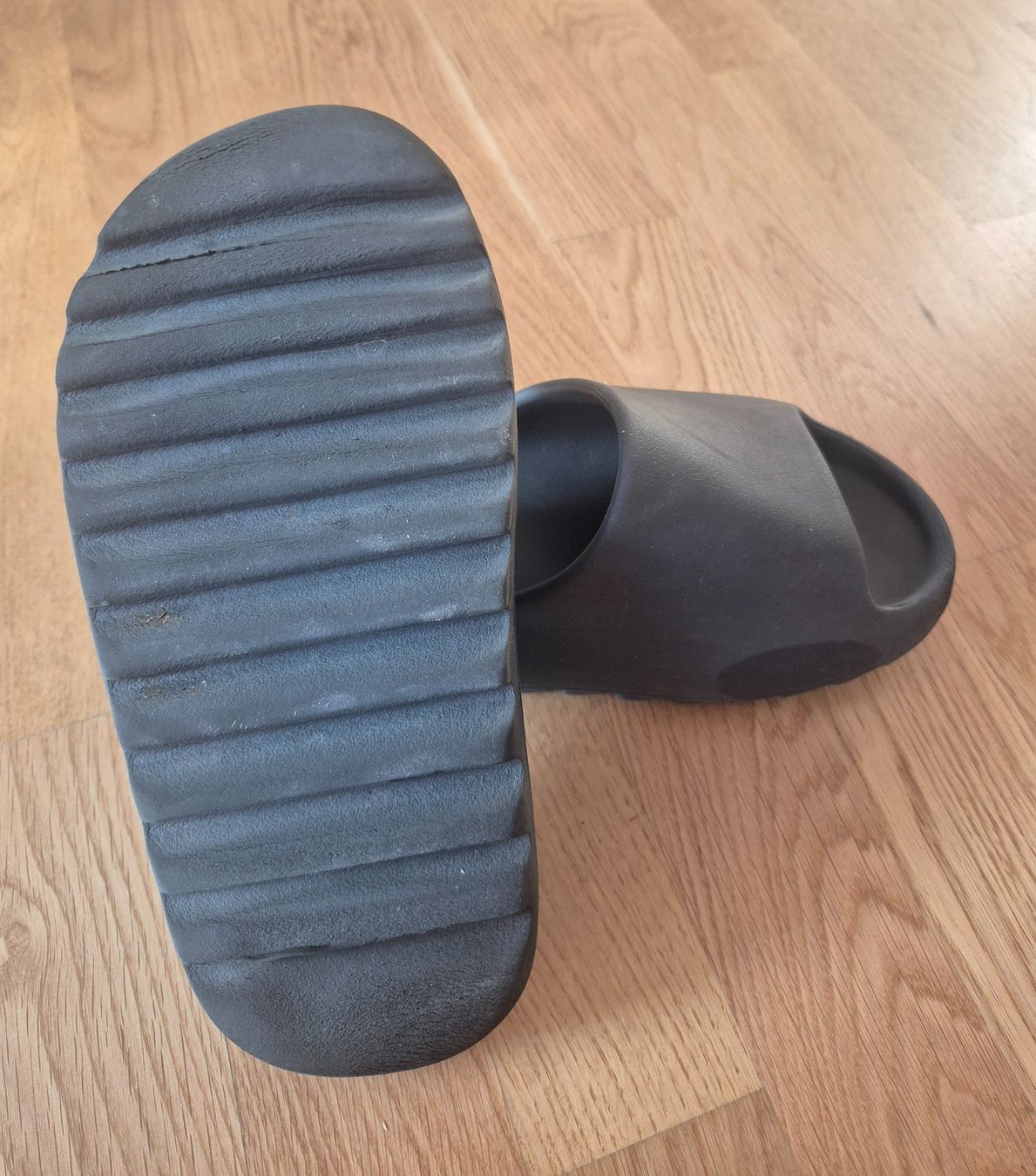 Adidas Scarpe da uomo: Claquettes Adidas – Usato da Petit-Lancy venduto da ka_lak 4