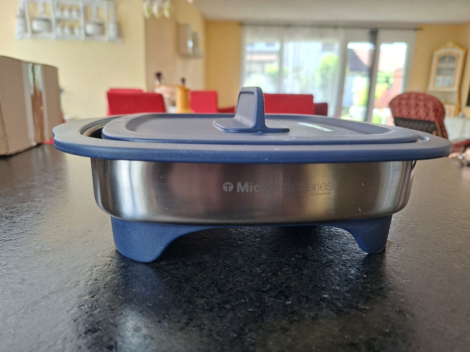 Tupperware Contenitori & Simili: Tupperware Micro Grill Pro – Nuovo (secondo la descrizione) da Meinisberg venduto da MartinaM1972