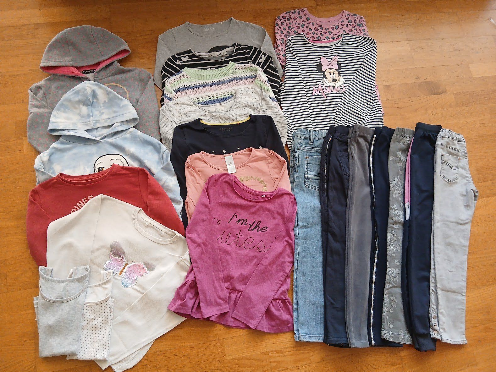 Lotti & Set di vestiti: Kleiderpaket, gr. 122-128 – Usato da Dübendorf venduto da Fip05 2
